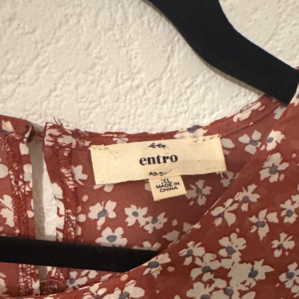entro Rust Floral Ruffle-Sleeve Mini Dress - Picture 2 of 5